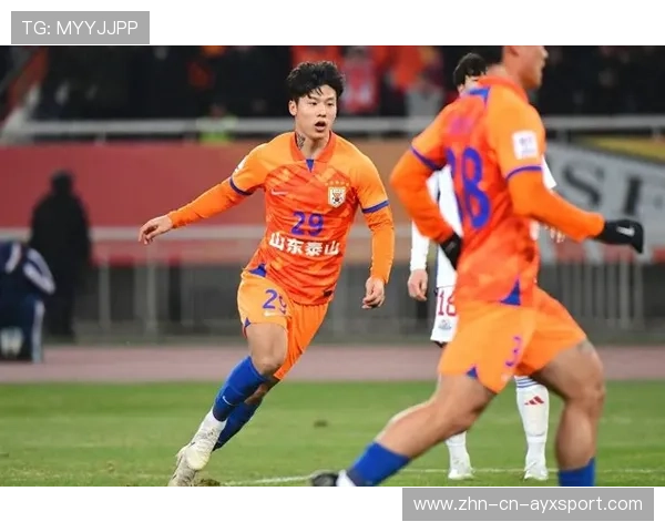 山东泰山边线传递精彩，陈蒲凌空扫射破网